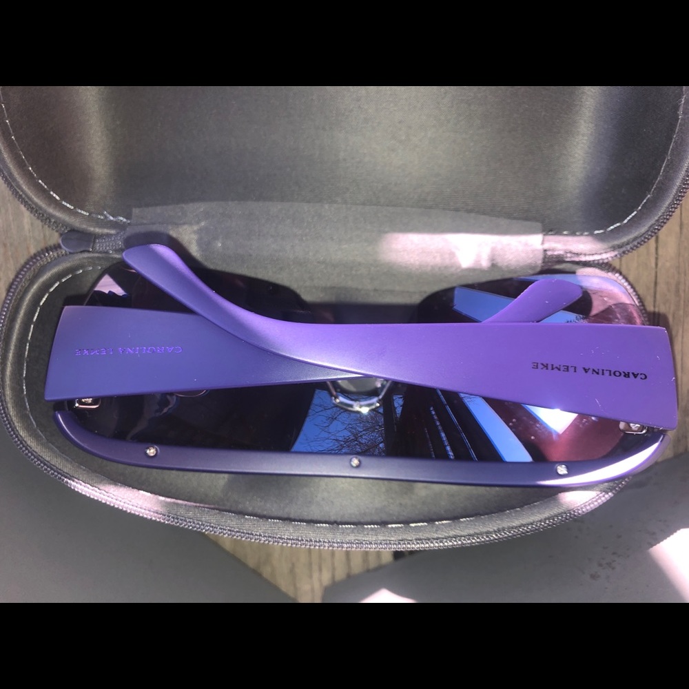 Designer sunglasses. - Picture 6 of 8